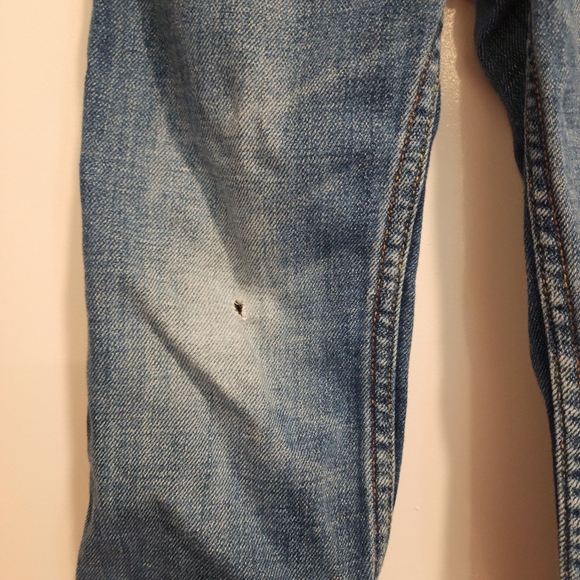 3y Baby GAP distressed jeans - Picture 6 of 7